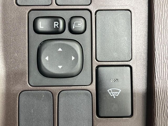 TOYOTA PASSO 4WD 2015 Image 31