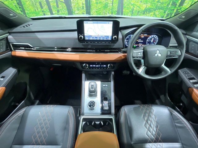MITSUBISHI OUTLANDER PHEV 2023 Image 31