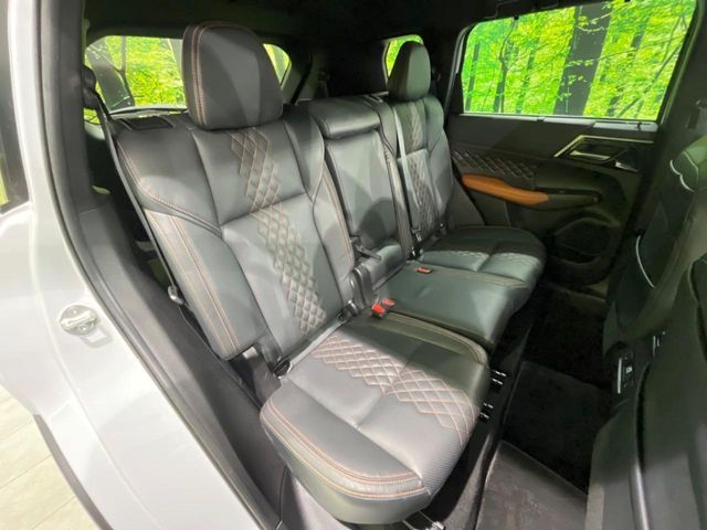 MITSUBISHI OUTLANDER PHEV 2023 Image 31