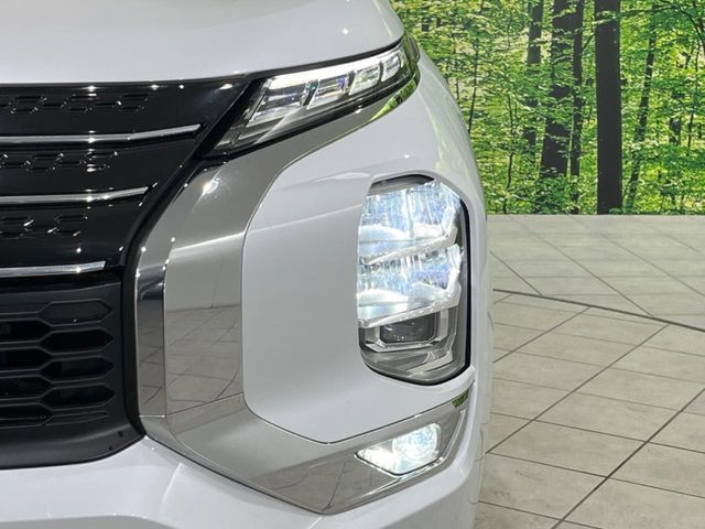 MITSUBISHI OUTLANDER PHEV 2023 Image 31