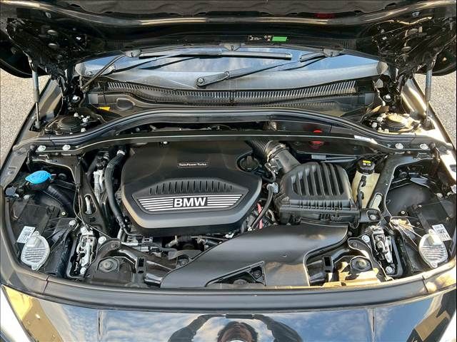 BMW 1SERIES 2021 Image 31