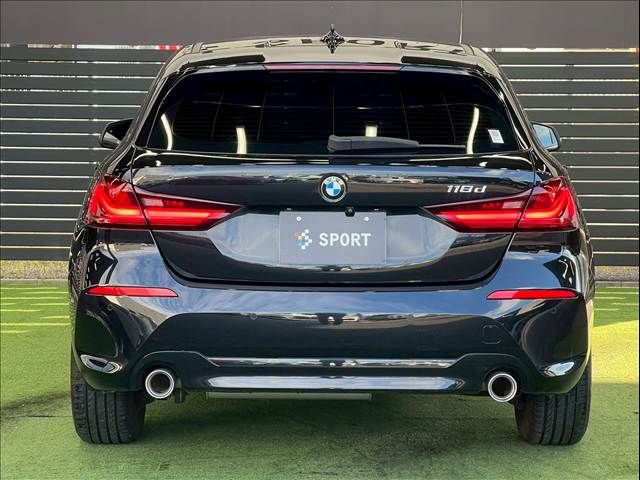 BMW 1SERIES 2021 Image 31