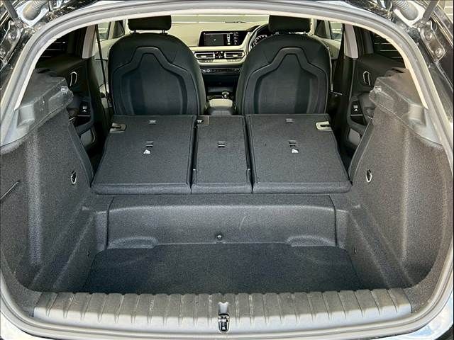 BMW 1SERIES 2021 Image 31