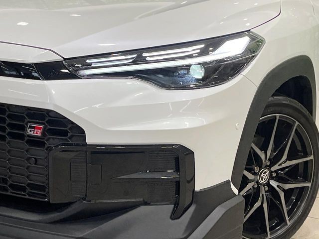 TOYOTA COROLLA CROSS HYBRID 2025 Image 31