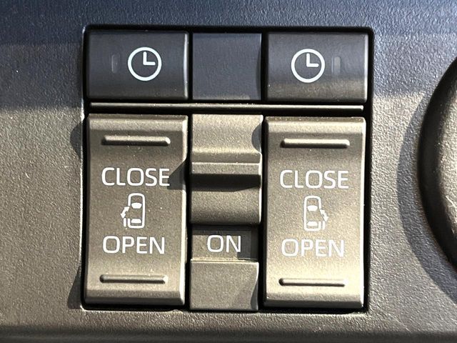 TOYOTA ROOMY 2021 Image 31