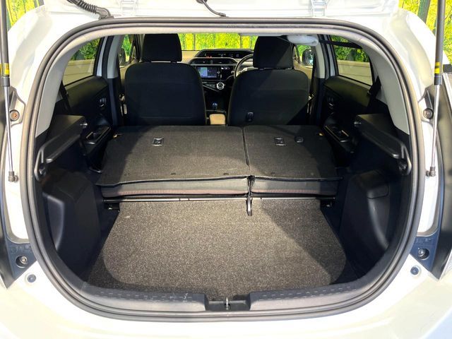 TOYOTA AQUA 2017 Image 31