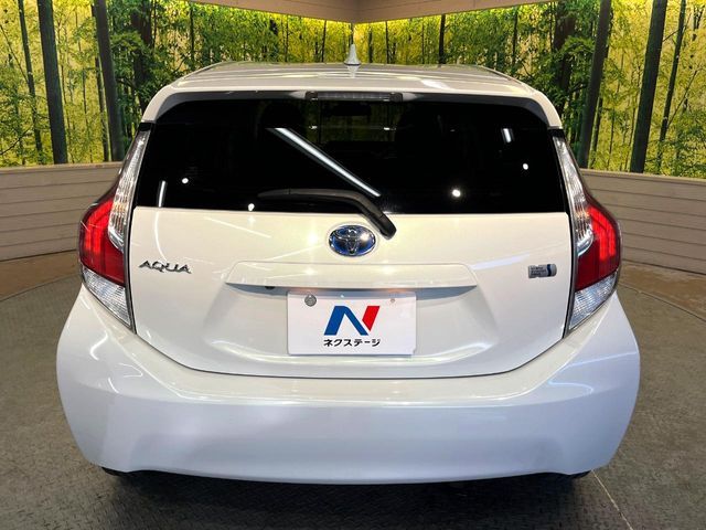 TOYOTA AQUA 2017 Image 31