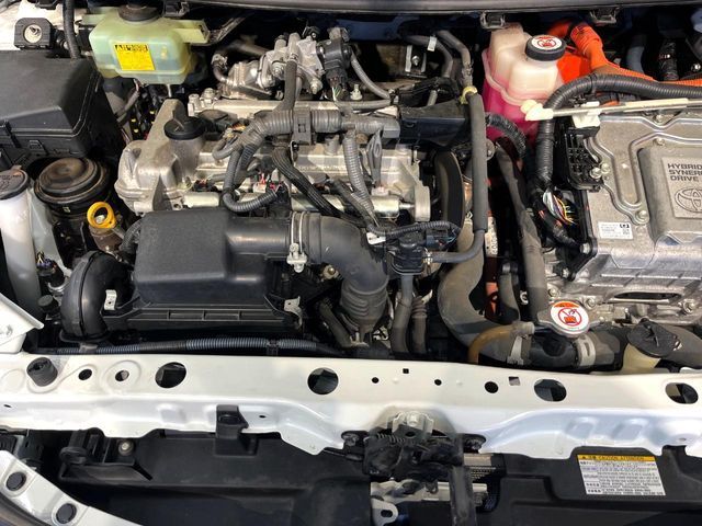 TOYOTA AQUA 2017 Image 31