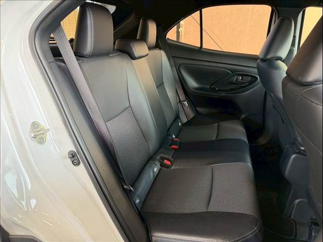 TOYOTA YARIS CROSS HYBRID 2025 Image 31