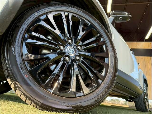 TOYOTA YARIS CROSS HYBRID 2025 Image 31