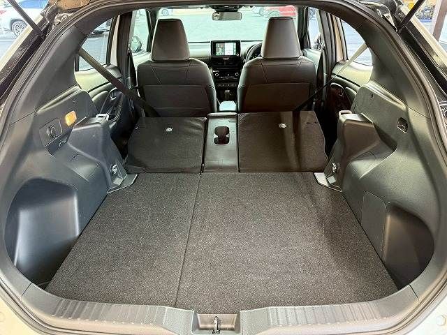 TOYOTA YARIS CROSS 2025 Image 31