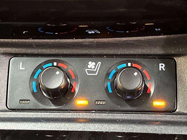 TOYOTA ALPHARD 2023 Image 31