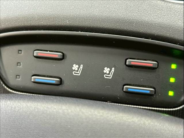 TOYOTA HARRIER HYBRID 2020 Image 31