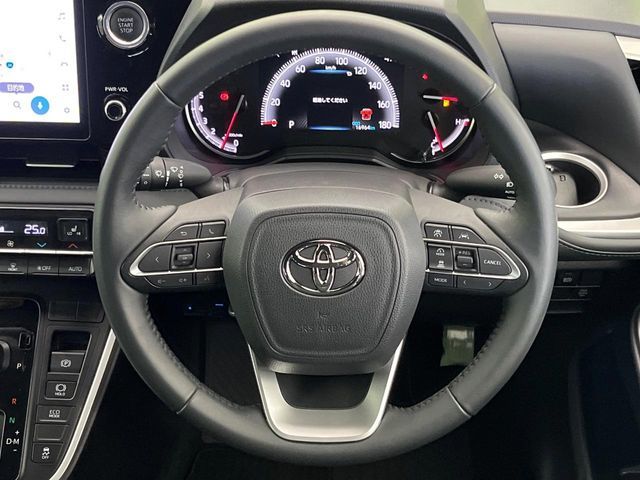 TOYOTA VOXY 2022 Image 31