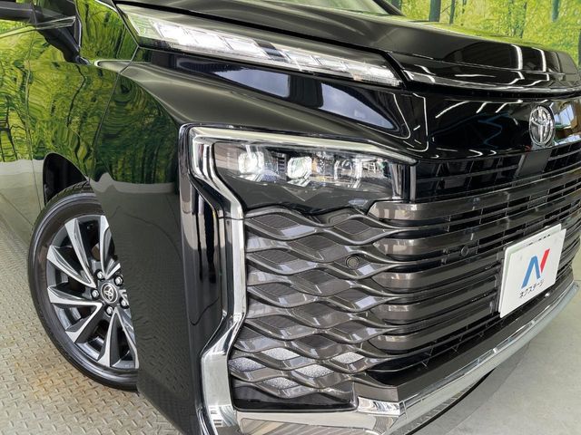 TOYOTA VOXY 2022 Image 31