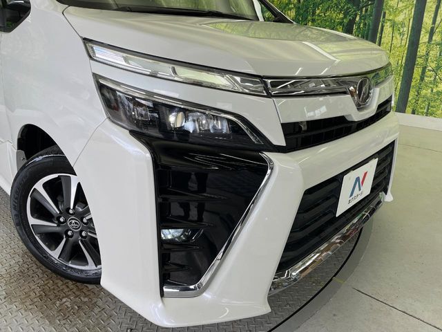 TOYOTA VOXY 2018 Image 31