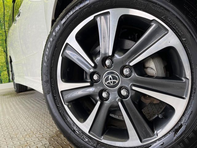 TOYOTA VOXY 2018 Image 31