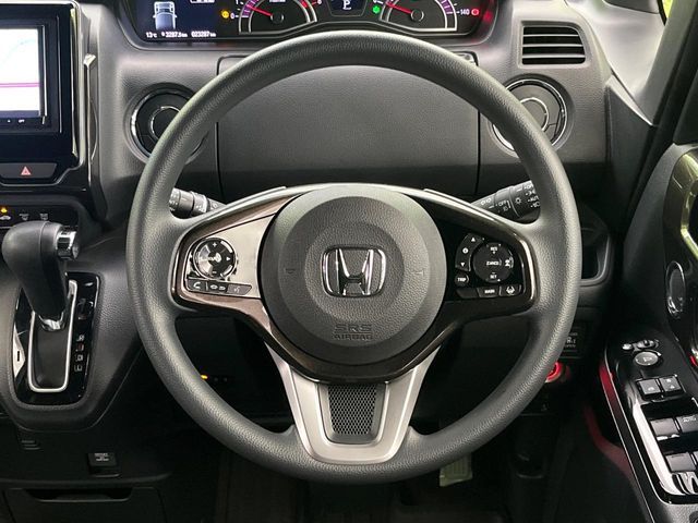 HONDA N BOX 2019 Image 31