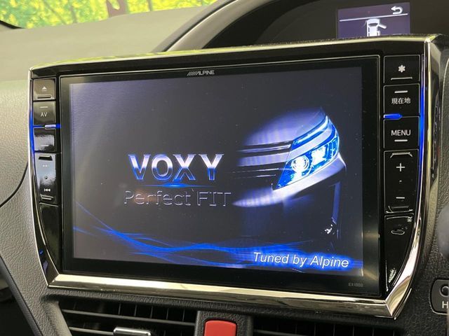 TOYOTA VOXY 2015 Image 31