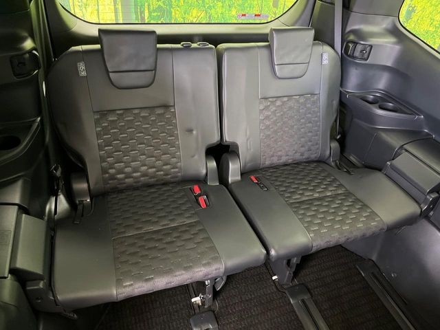 TOYOTA VOXY 2024 Image 31