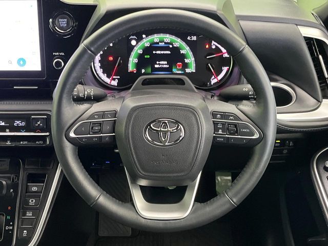 TOYOTA VOXY 2024 Image 31