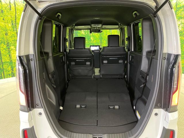 HONDA N BOX CUSTOM 2024 Image 31