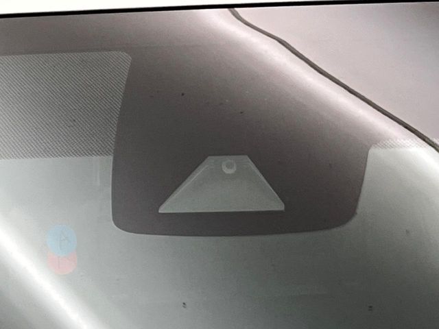 TOYOTA PRIUS PHV 2017 Image 31