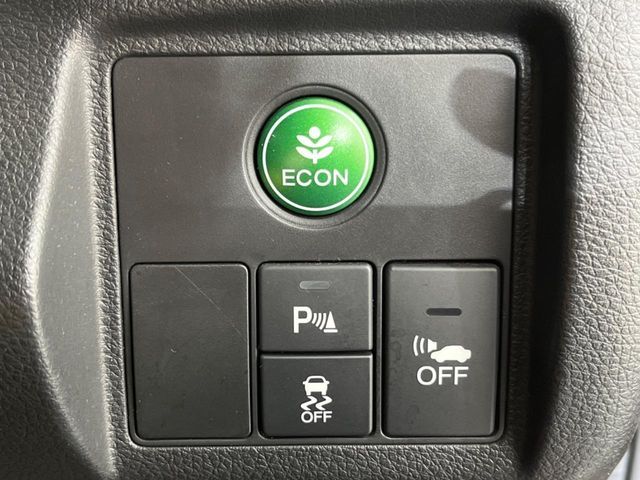 HONDA VEZEL HYBRID 2014 Image 31