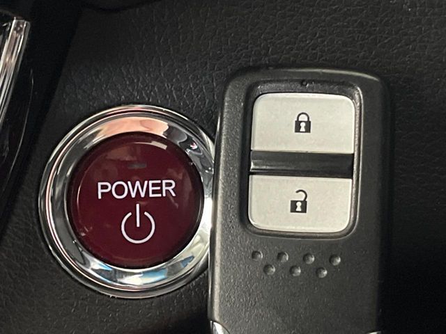 HONDA VEZEL HYBRID 2014 Image 31