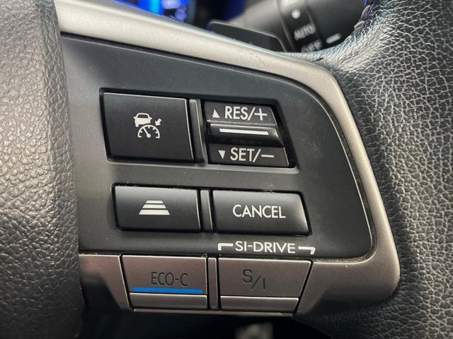 SUBARU XV HYBRID 2014 Image 31