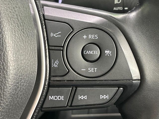 TOYOTA HARRIER 2WD 2023 Image 31