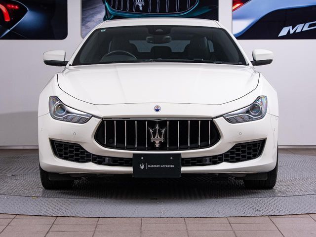 MASERATI GHIBLI SEDA 2018 Image 31