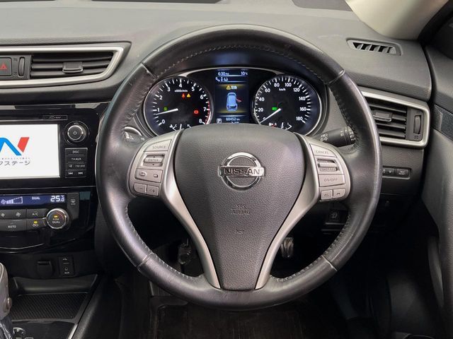 NISSAN X-TRAIL 4WD 2014 Image 31