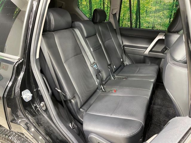 TOYOTA LANDCRUISER PRADO 2023 Image 31