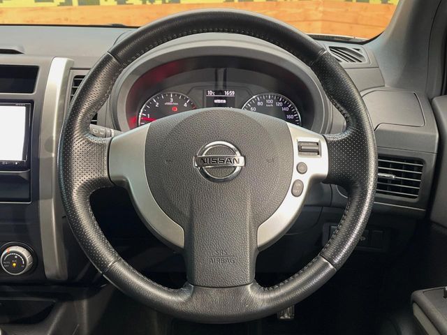 NISSAN X-TRAIL 4WD 2011 Image 31