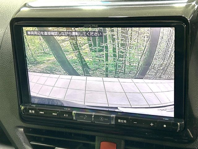 TOYOTA VOXY 2018 Image 31