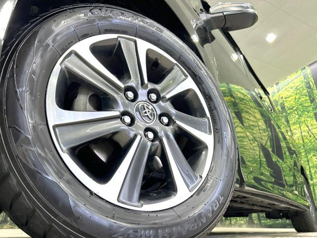 TOYOTA VOXY 2018 Image 31