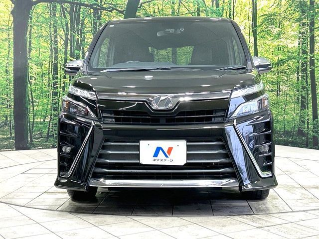 TOYOTA VOXY 2018 Image 31