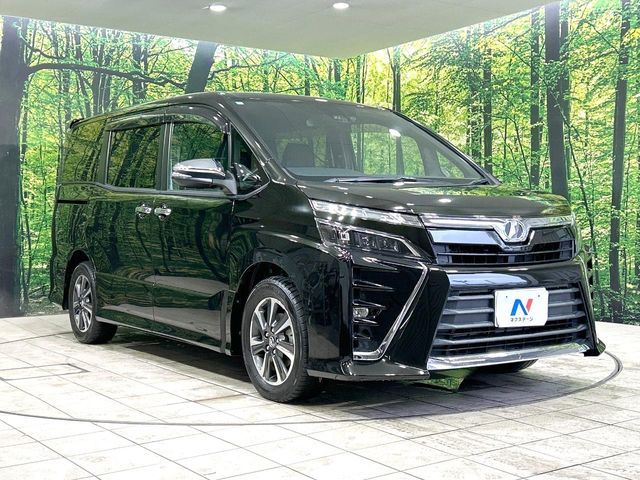TOYOTA VOXY 2018 Image 31