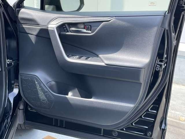 TOYOTA RAV4 4WD 2023 Image 31