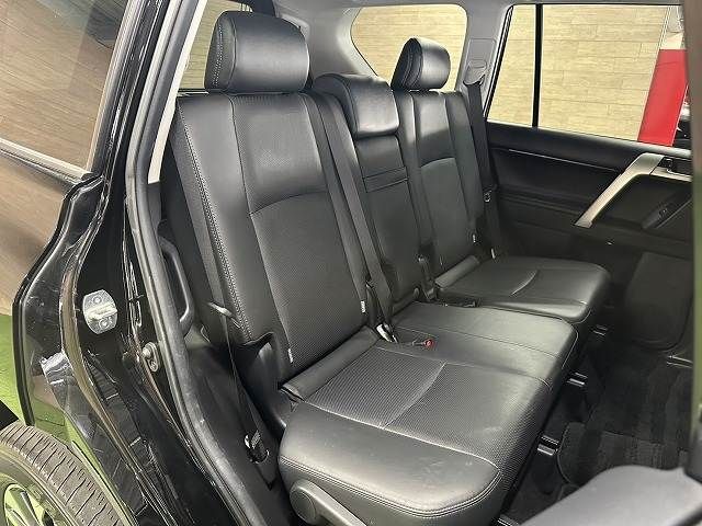 TOYOTA LANDCRUISER PRADO 2021 Image 31