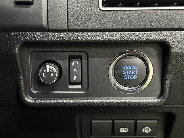 TOYOTA LANDCRUISER PRADO 2021 Image 31