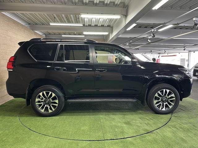 TOYOTA LANDCRUISER PRADO 2021 Image 31