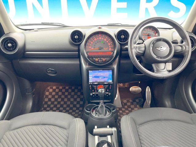 BMW MINI COOPER S CR 2016 Image 31