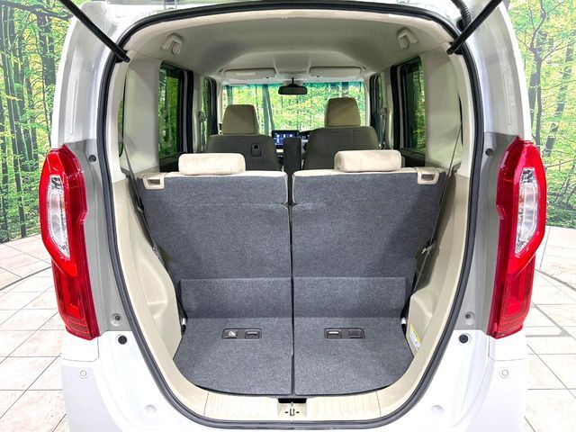 HONDA N BOX 2020 Image 31