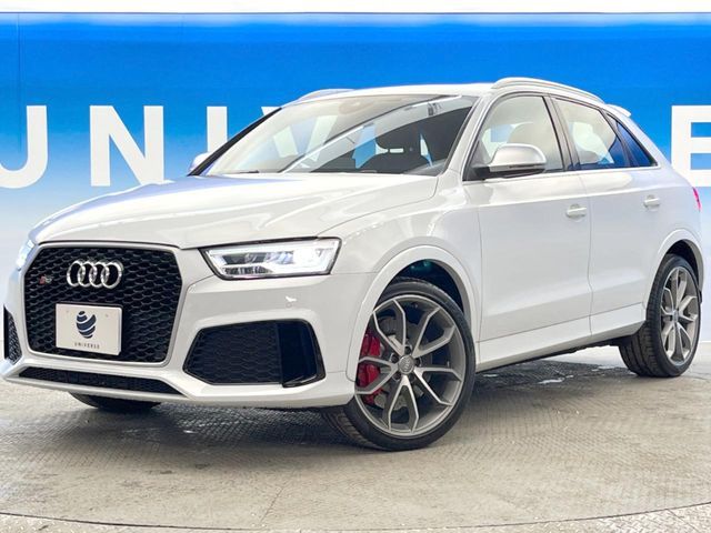 AUDI RS Q3 2016 Image 31