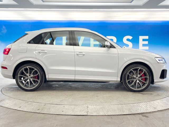 AUDI RS Q3 2016 Image 31