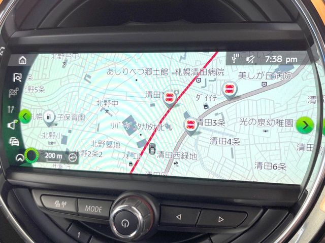 BMW MINI COOPER SD C 2019 Image 31