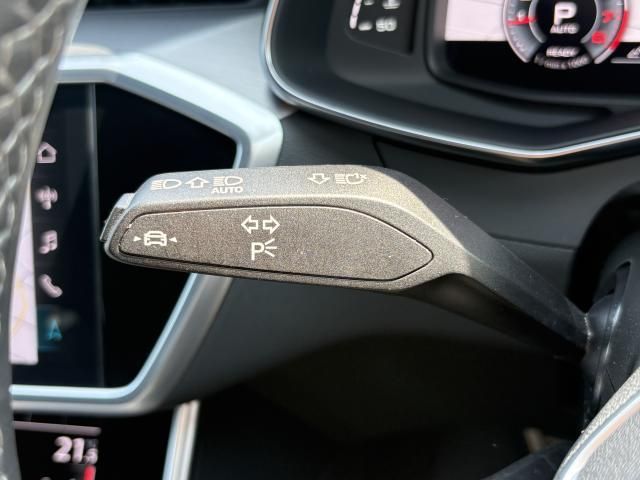 AUDI A6 AVANT 2023 Image 31