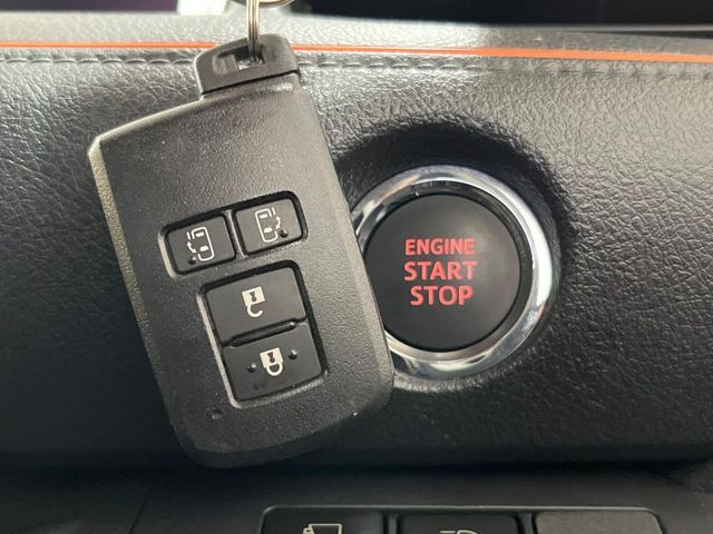 TOYOTA SIENTA 2019 Image 31